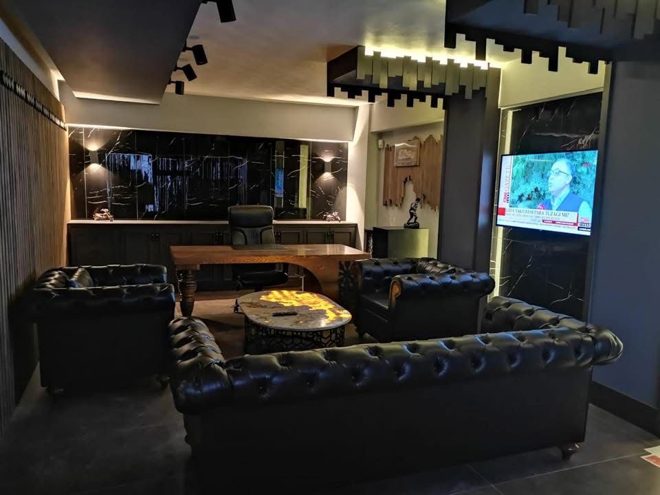 d4552bdb c097 4d8e 8b95 248f9f51a1f3